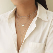Load image into Gallery viewer, Disc Necklace