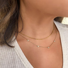 Load image into Gallery viewer, Clover Crystal Necklace