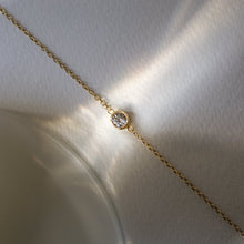 Load image into Gallery viewer, Dainty Solitaire Bracelet