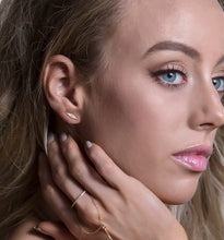 Load image into Gallery viewer, Angulo Dainty Stud Earrings