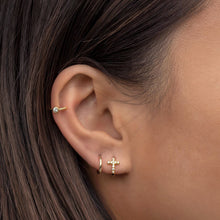 Load image into Gallery viewer, Crystal Cartilage Cuff Earring
