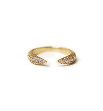 Load image into Gallery viewer, Claw Pavé Ring Set