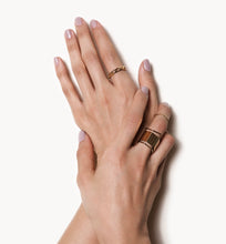 Load image into Gallery viewer, Geometric Eternity Ring