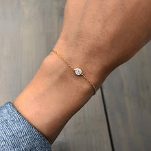 Load image into Gallery viewer, Dainty Solitaire Bracelet
