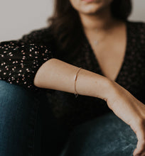 Load image into Gallery viewer, Eternity Bar Bracelet

