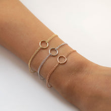 Load image into Gallery viewer, Eternity Circle Bracelet
