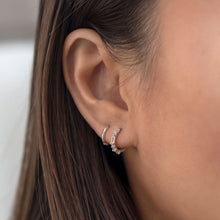 Load image into Gallery viewer, Baguette Huggie Hoops 14K
