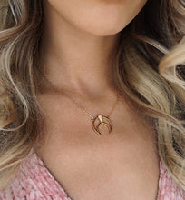 Load image into Gallery viewer, Crescent Pendant Necklace
