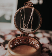 Load image into Gallery viewer, Eternity Circle Necklace
