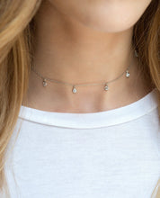 Load image into Gallery viewer, Dakota Choker Necklace
