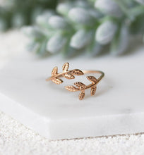 Load image into Gallery viewer, Athena Leaf Wrap Ring
